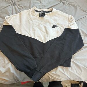 Nike Two-Tone Black and Cream Sweatshirt